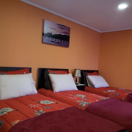 Hostal Nataly Puerto Natales Ngoại thất bức ảnh