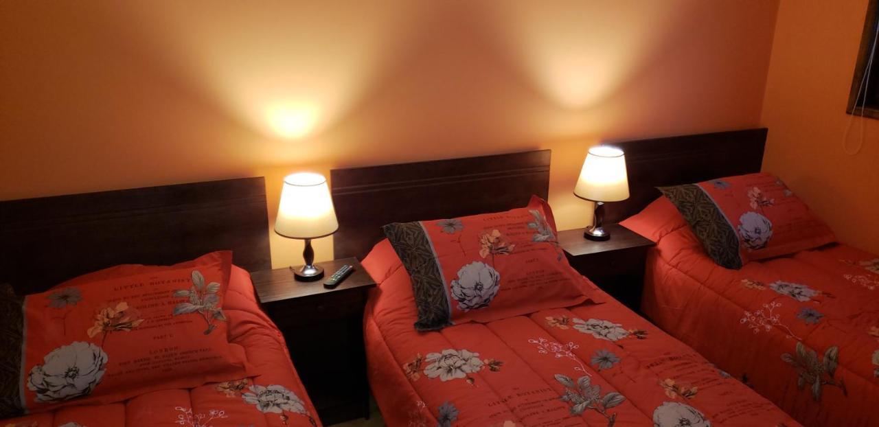 Hostal Nataly Puerto Natales Ngoại thất bức ảnh