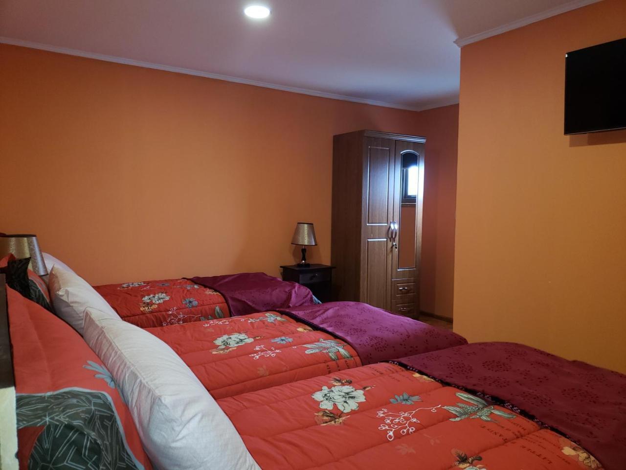 Hostal Nataly Puerto Natales Ngoại thất bức ảnh
