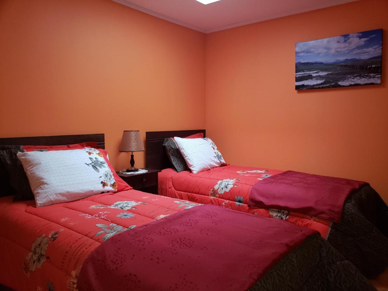 Hostal Nataly Puerto Natales Ngoại thất bức ảnh